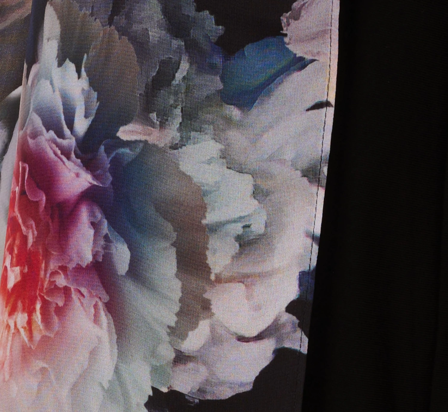 Adrianna Papell Floral Printed Jumpsuit In Black Multi 7 Adrianna Papell Floral Printed Jumpsuit In Black Multi - Image 7