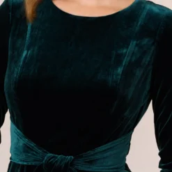 Adrianna Papell Velvet Tie Front Midi Dress With Three Quarter Sleeves In Hunter 10 Adrianna Papell Velvet Tie Front Midi Dress With Three Quarter Sleeves In Hunter -Glam Mirth Sales AP1D104591 AE303 Regular Detail