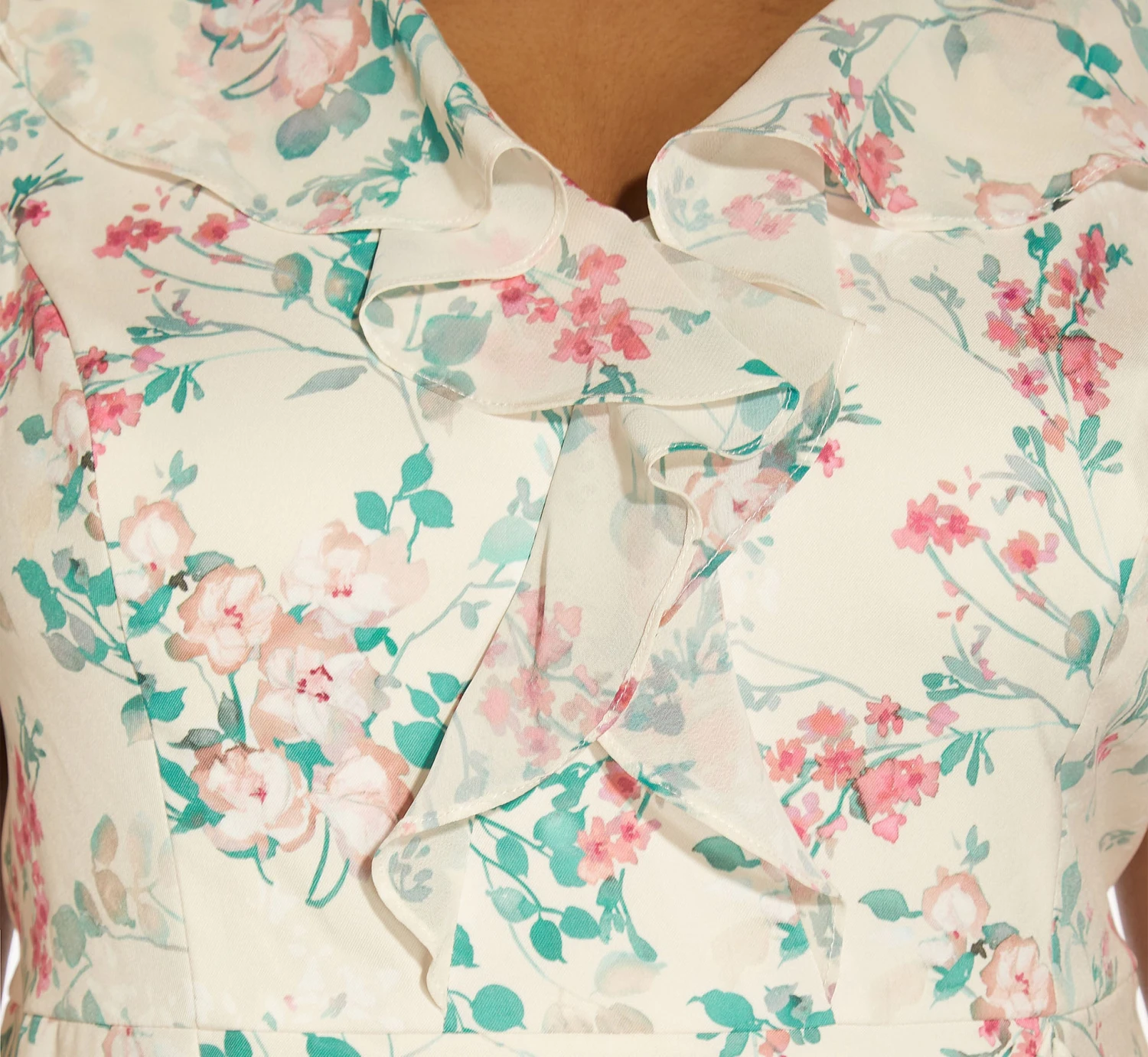 Adrianna Papell Plus Size Floral-Print Twill/Chiffon Ruffled Short Sheath Dress In Alabaster Multi 5 Adrianna Papell Plus Size Floral-Print Twill/Chiffon Ruffled Short Sheath Dress In Alabaster Multi - Image 5