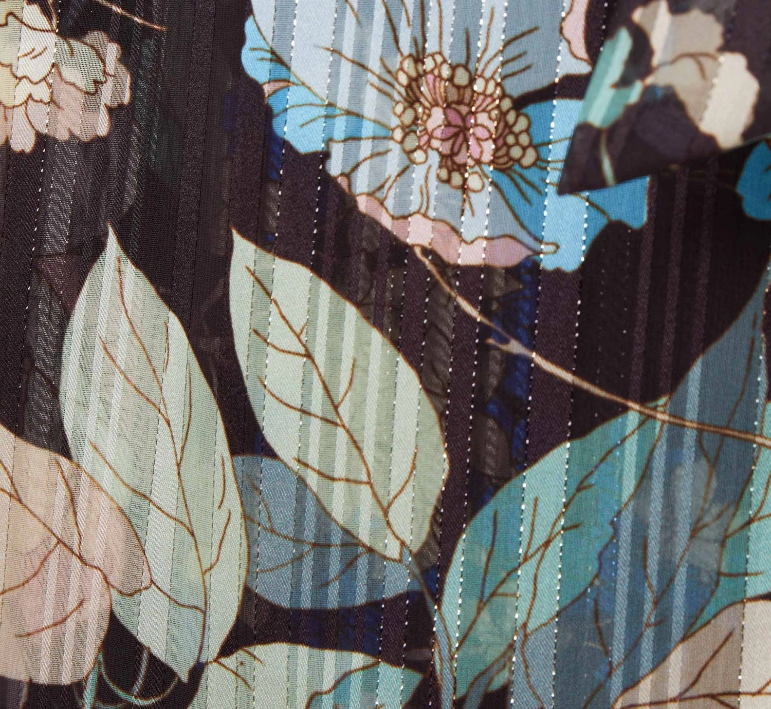 Adrianna Papell Floral Print Chiffon Short Faux Wrap Dress In Black Multi 6 Adrianna Papell Floral Print Chiffon Short Faux Wrap Dress In Black Multi - Image 6