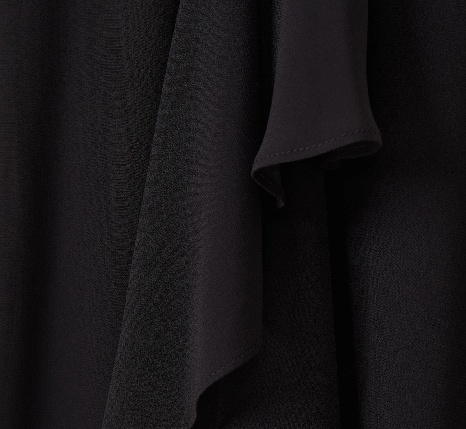 Adrianna Papell Chiffon And Stretch Jersey Short Pull On Dress With Ruffle In Black 6 Adrianna Papell Chiffon And Stretch Jersey Short Pull On Dress With Ruffle In Black - Image 6