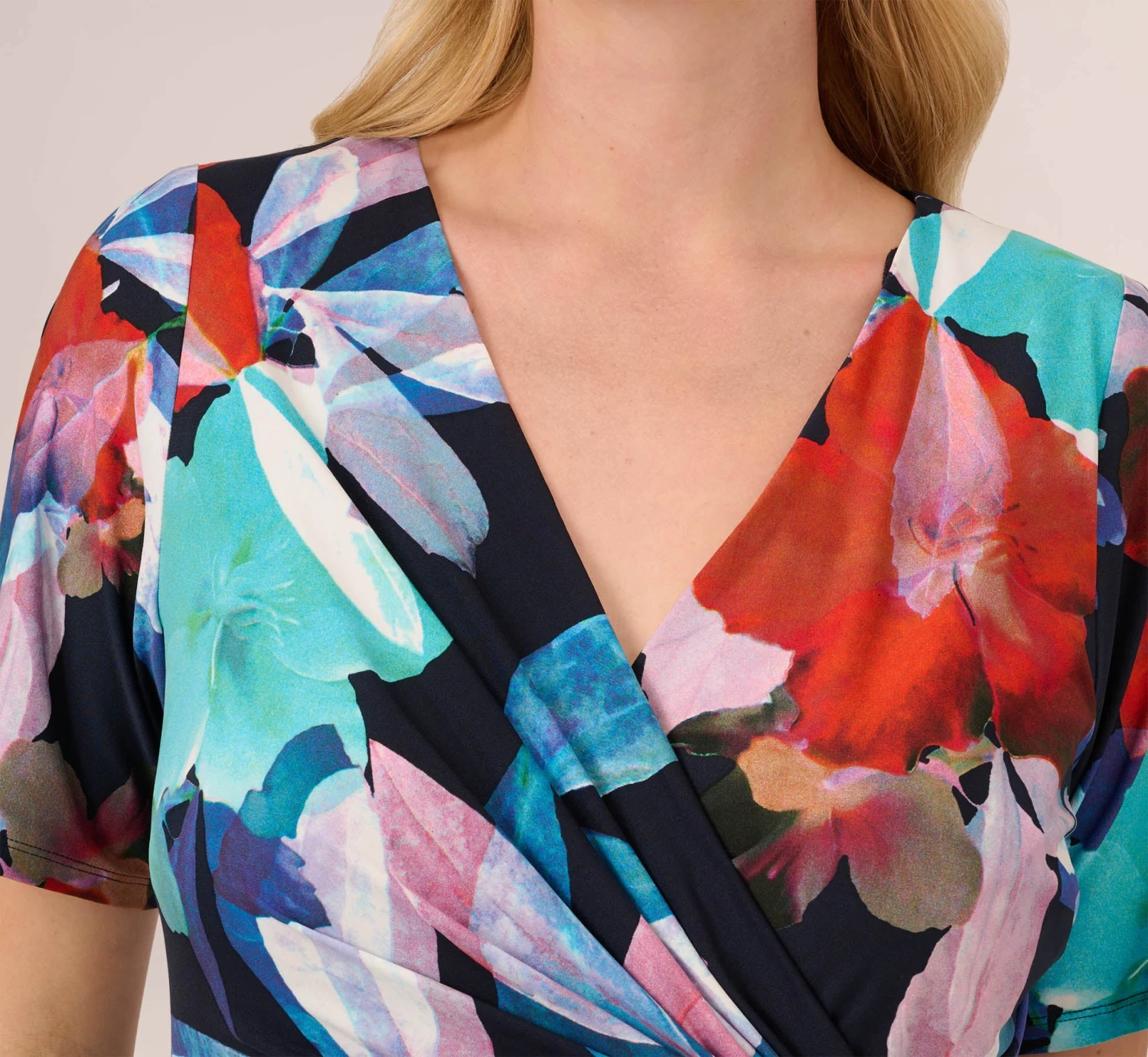 Adrianna Papell Plus Size Floral Knotted Sheath Dress With Elbow-Length Sleeves In Dark Navy Multi 5 Adrianna Papell Plus Size Floral Knotted Sheath Dress With Elbow-Length Sleeves In Dark Navy Multi - Image 5