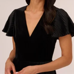 Adrianna Papell Short Sleeve Velvet Pleated Midi Dress In Black 8 Adrianna Papell Short Sleeve Velvet Pleated Midi Dress In Black -Glam Mirth Sales AP1D105134 AA002 Regular Detail