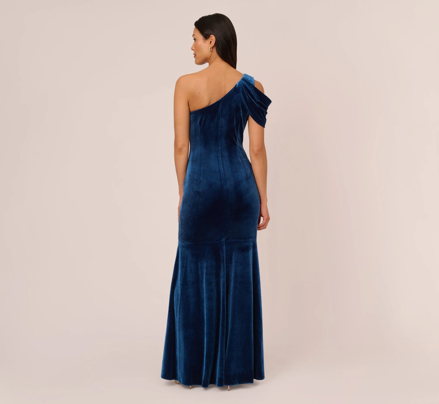 Adrianna Papell One Shoulder Velvet Mermaid Gown With Drape Sleeve In Ocean Wave 4 Adrianna Papell One Shoulder Velvet Mermaid Gown With Drape Sleeve In Ocean Wave - Image 4