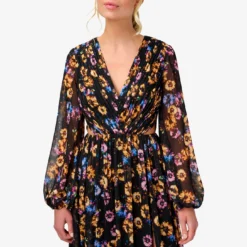 Floral-Print Pleated Chiffon Long A-Line Gown In Black Multi 7 Floral-Print Pleated Chiffon Long A-Line Gown In Black Multi -Glam Mirth Sales MN1E207505 AA960 Regular Detail